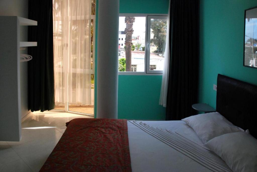 Hotel Azayla 2*
